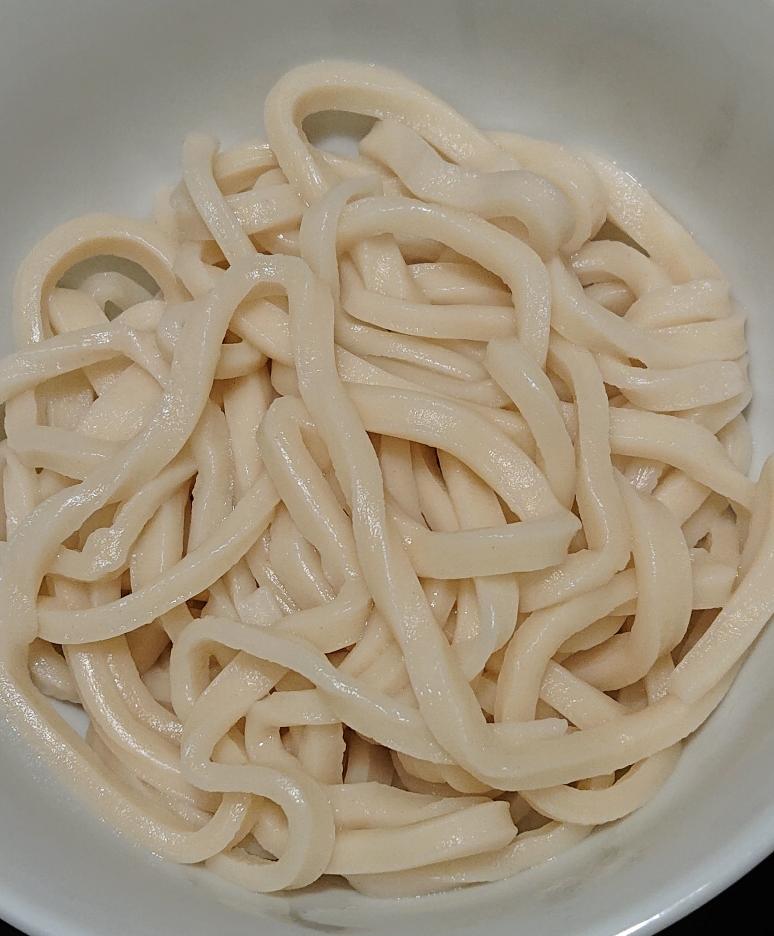 Boiling fresh noodles to serve with the gravy