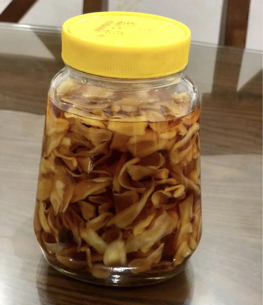 Sweet & Sour Pickled Ginger (Tang Cu Pao Jiang): A Summer Staple