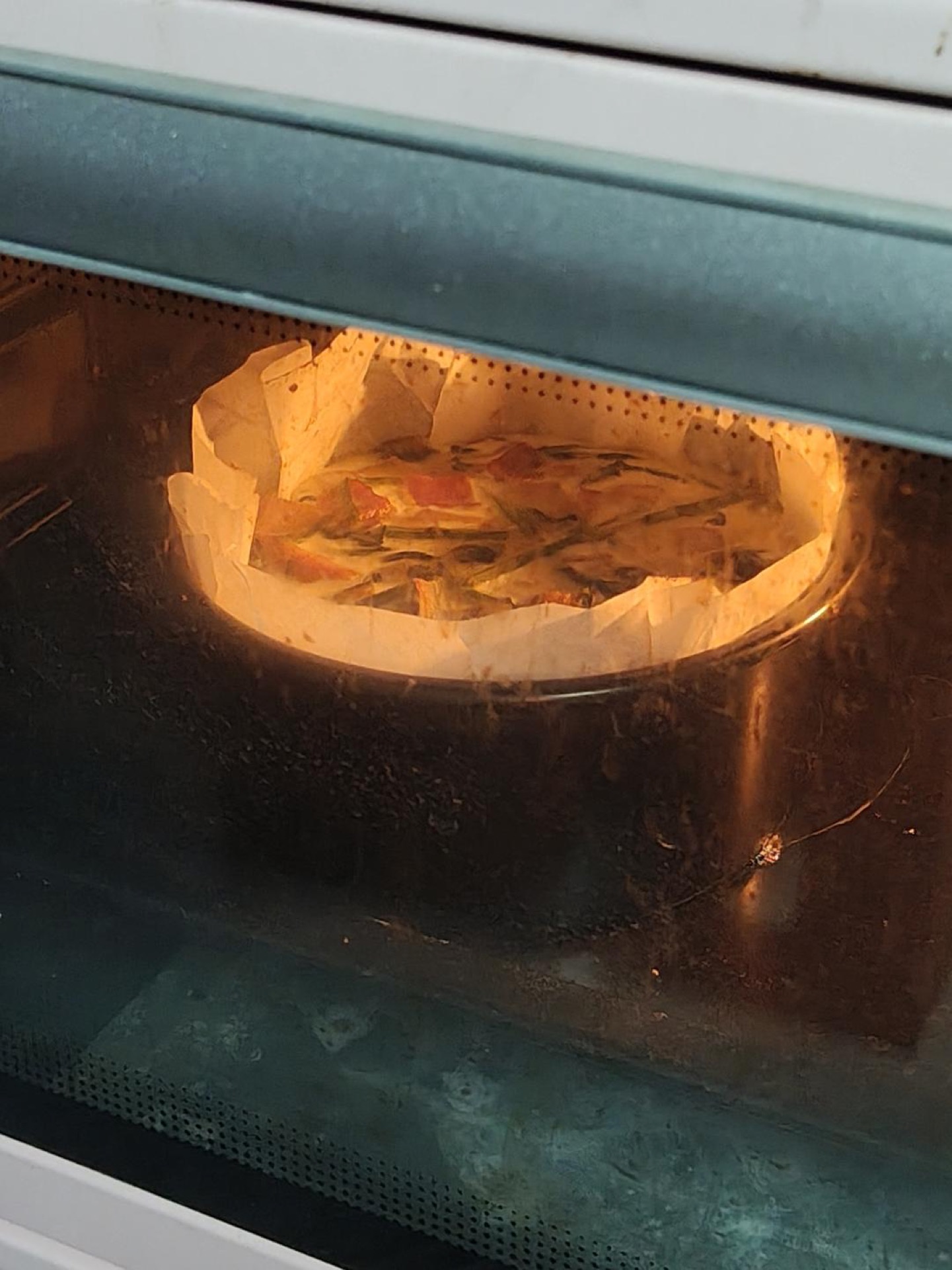 Preheat the oven to 190°C (375°F) and bake for 35 minutes.