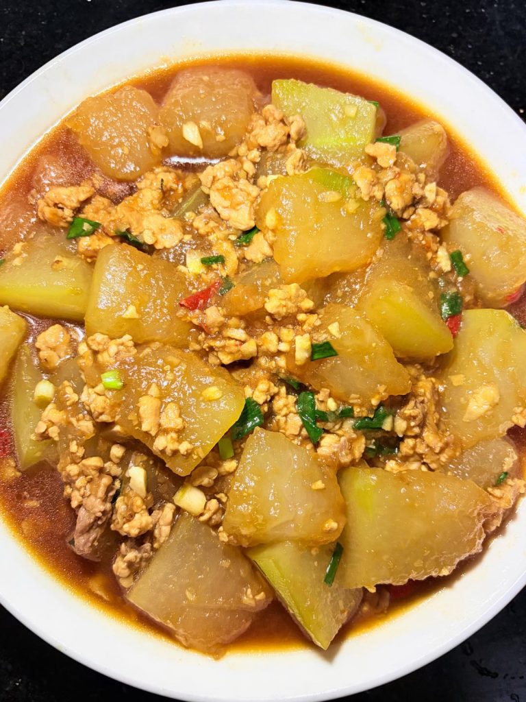 Braised Winter Melon with Minced Pork (冬瓜炒肉末): Tender Melon
