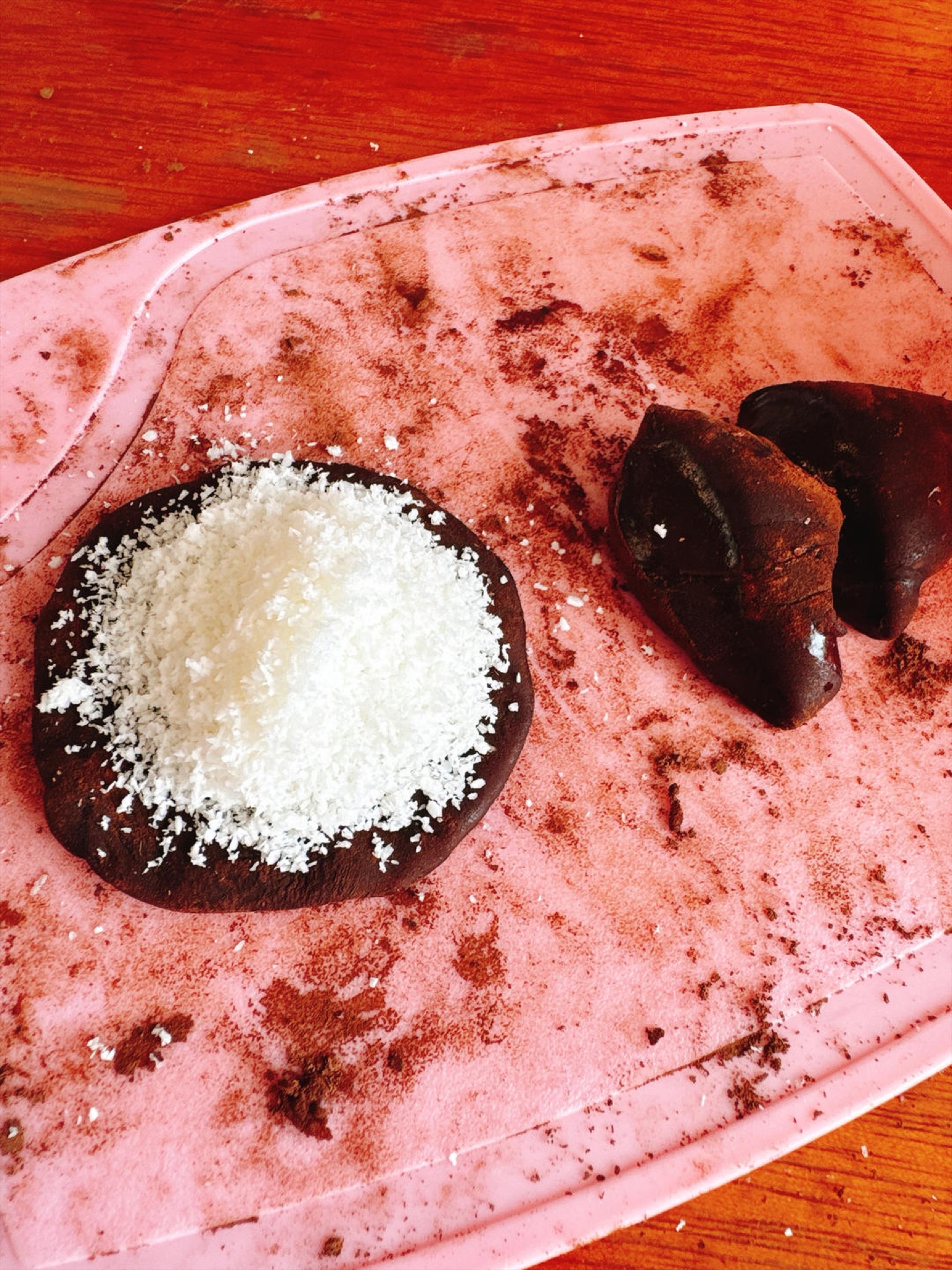 Chocolate mochi bites ready to eat