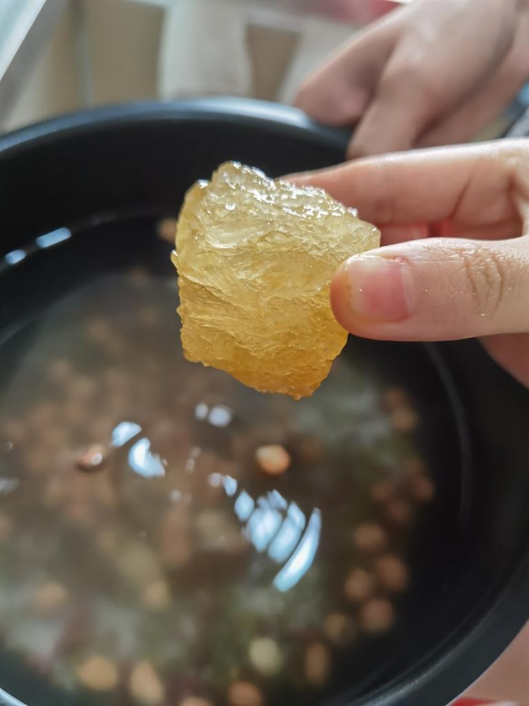 One big piece of rock sugar - its flavor is f