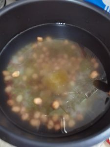 cooling-mung-bean-congee-si-ji-qing-liang-lv-dou-zhou-s6.jpg