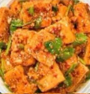 Finished crispy stinky tofu ready to eat