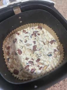 Oat mixture after resting, thickened and absorbed