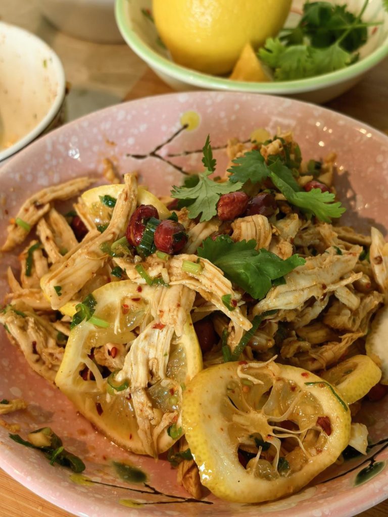 Lemon Shredded Chicken Breast (柠檬鸡丝鸡胸肉孕妇): Zesty, Spicy
