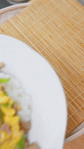 luffa-beef-egg-rice-bowl-si-gua-niu-rou-ji-dan-gai-fan-s11.jpg