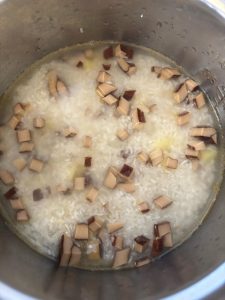 Sprinkle a few more diced smoked tofu pieces over the top for texture.