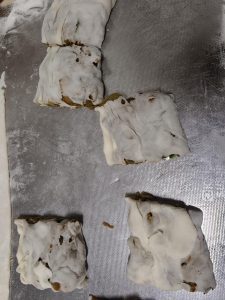Then cut it into small pieces.
