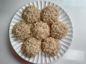 pan-fried-glutinous-lotus-root-cakes-xiang-jian-nuo-mi-lian-ou-bing-s9.jpg