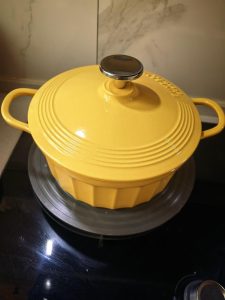 Cover and braise for 30 minutes, until the chicken is fall-apart tender. Alternatively, use a rice cooker on the cook-rice setting. While it cooks, you can stir-fry a vegetable or