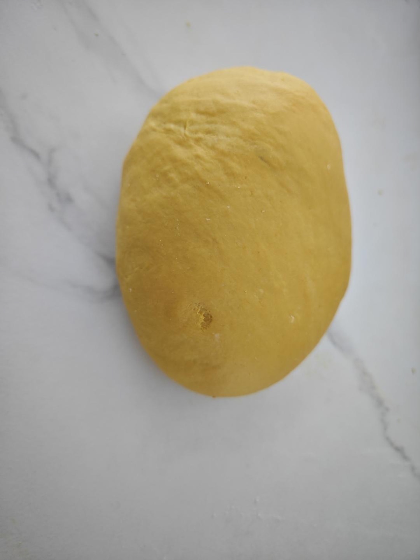 Knead the yeast water into the dough little by little. I forgot to photograph this step. You can first roll the dough out a bit thinner, then brush the yeast water over the surface