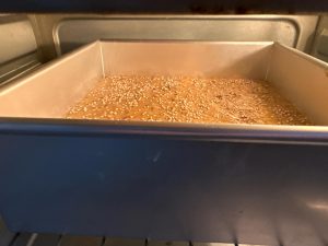 Baking the red date cake in the oven