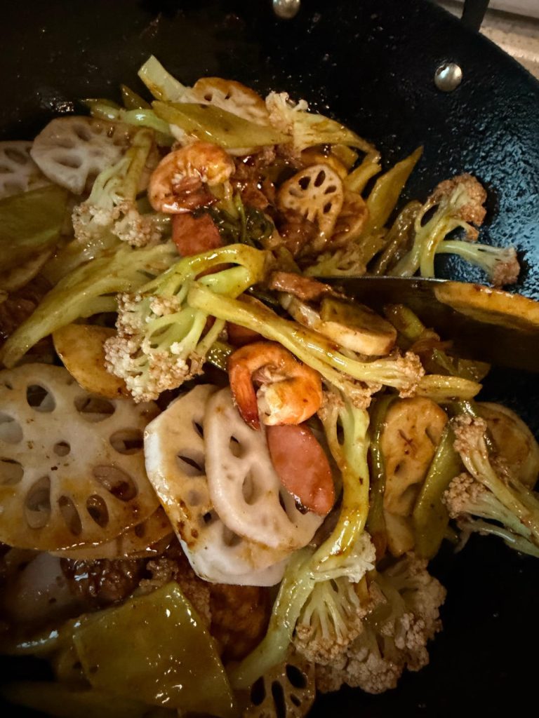 Spicy Numbing Stir-Fry Pot (麻辣香锅): Numbing, Fragrant, Addictive