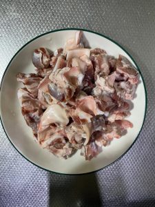Soak the pork cartilage in cold water then rinse and cut into bite size pieces