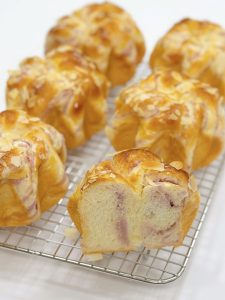 taro-paste-star-buns-nai-xiang-yu-ni-xing-xing-bao-s10.jpg