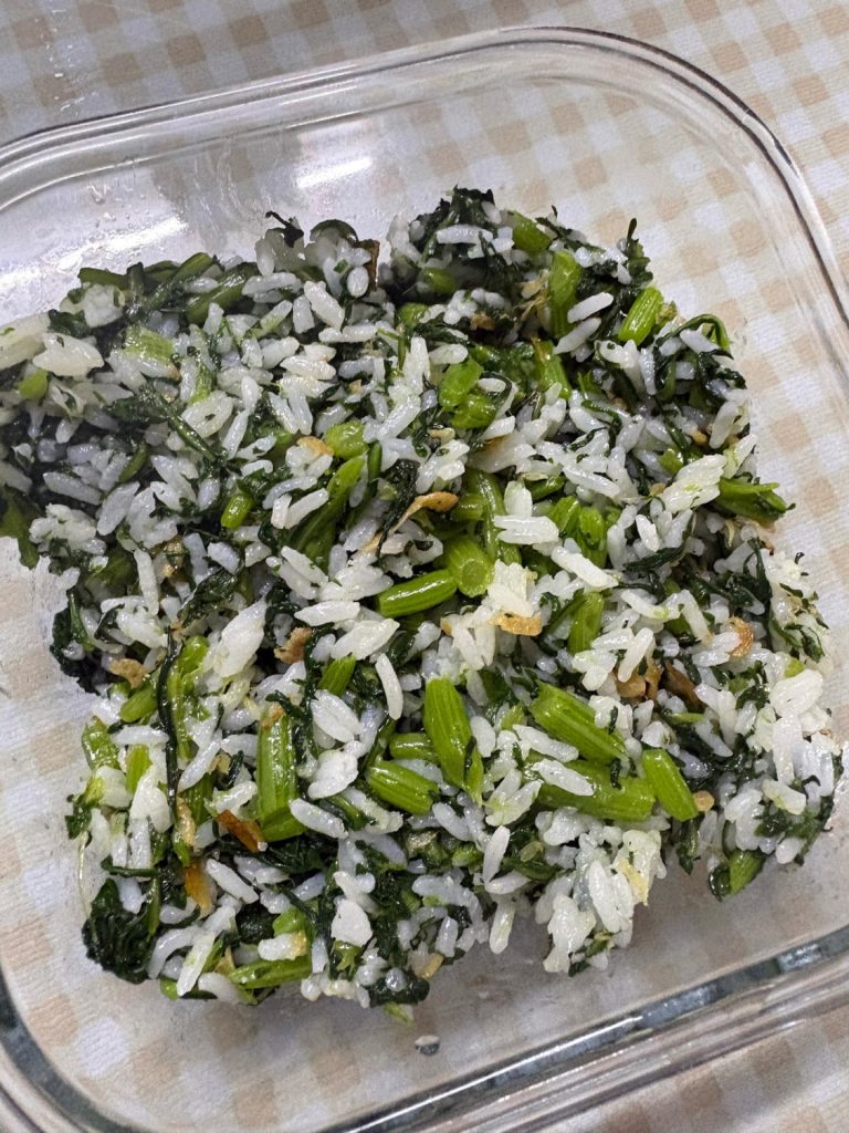 Vegetable Mixed Rice (蔬菜拌饭): Savory Greens Tossed with Fragrant