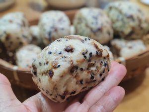 These buns are wonderfully soft; let any leftovers cool completely, then seal and freeze them, and re-steam when you are ready to eat.