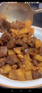 Transfer the braised beef with white radish to a serving bowl, spoon the sauce over the top, and serve hot with steamed rice.