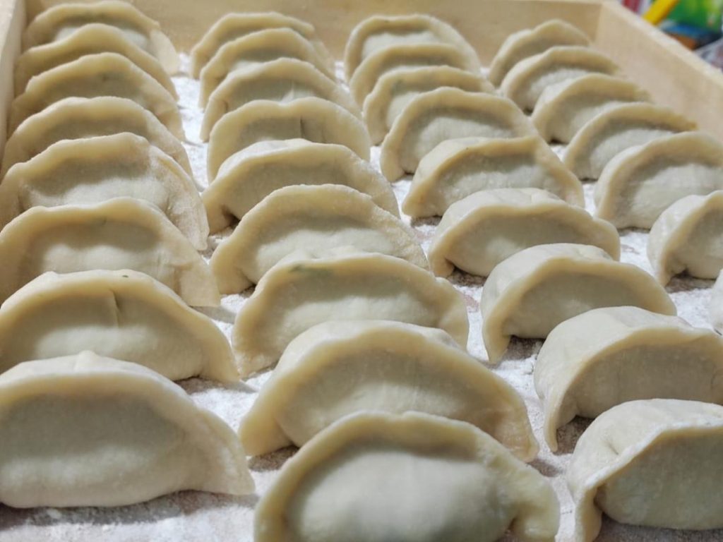 Cilantro Pork Dumplings (香菜猪肉饺子): Juicy Pork, Fresh Cilantro