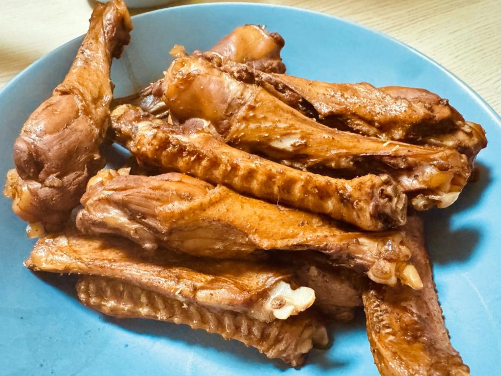 Family Braised Soy Sauce Marinade (卤水): Savory Braised Duck Wings