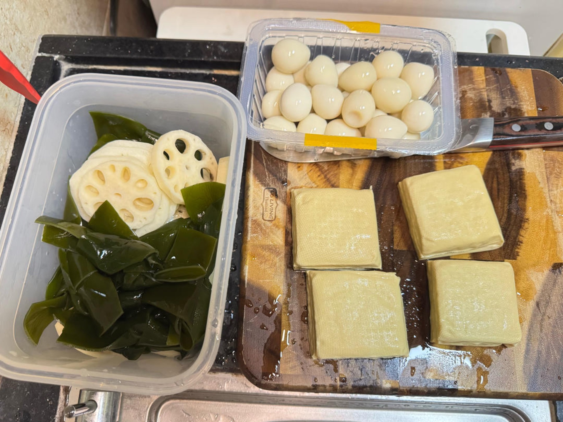 Prepare all the ingredients: rinse the duck wingettes and drumettes, cut the vegetables, and measure out the braising spice mix, soy sauces, and aromatics so everything is ready be