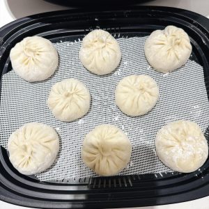 Leave a gap between the buns.
