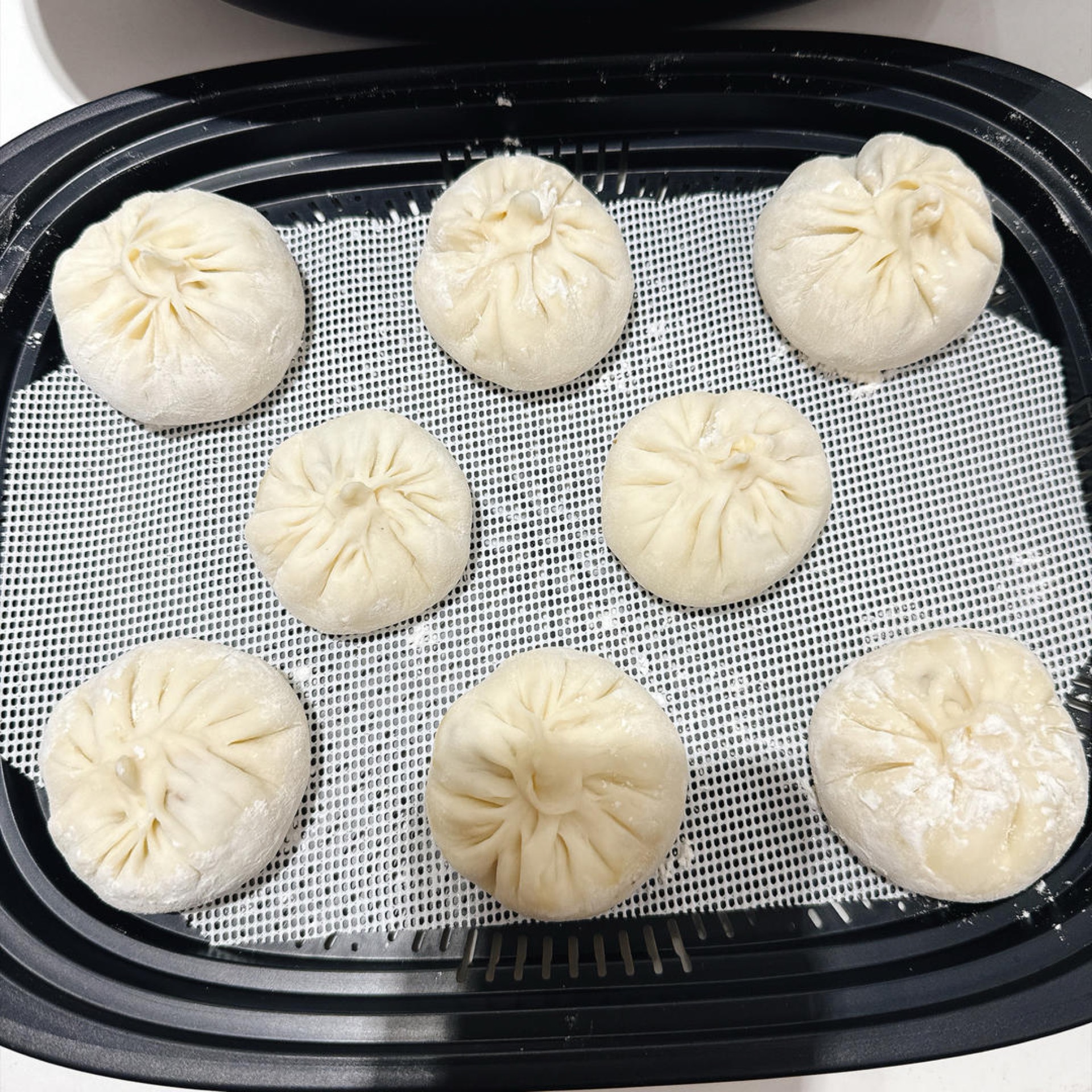 Leave a gap between the buns.