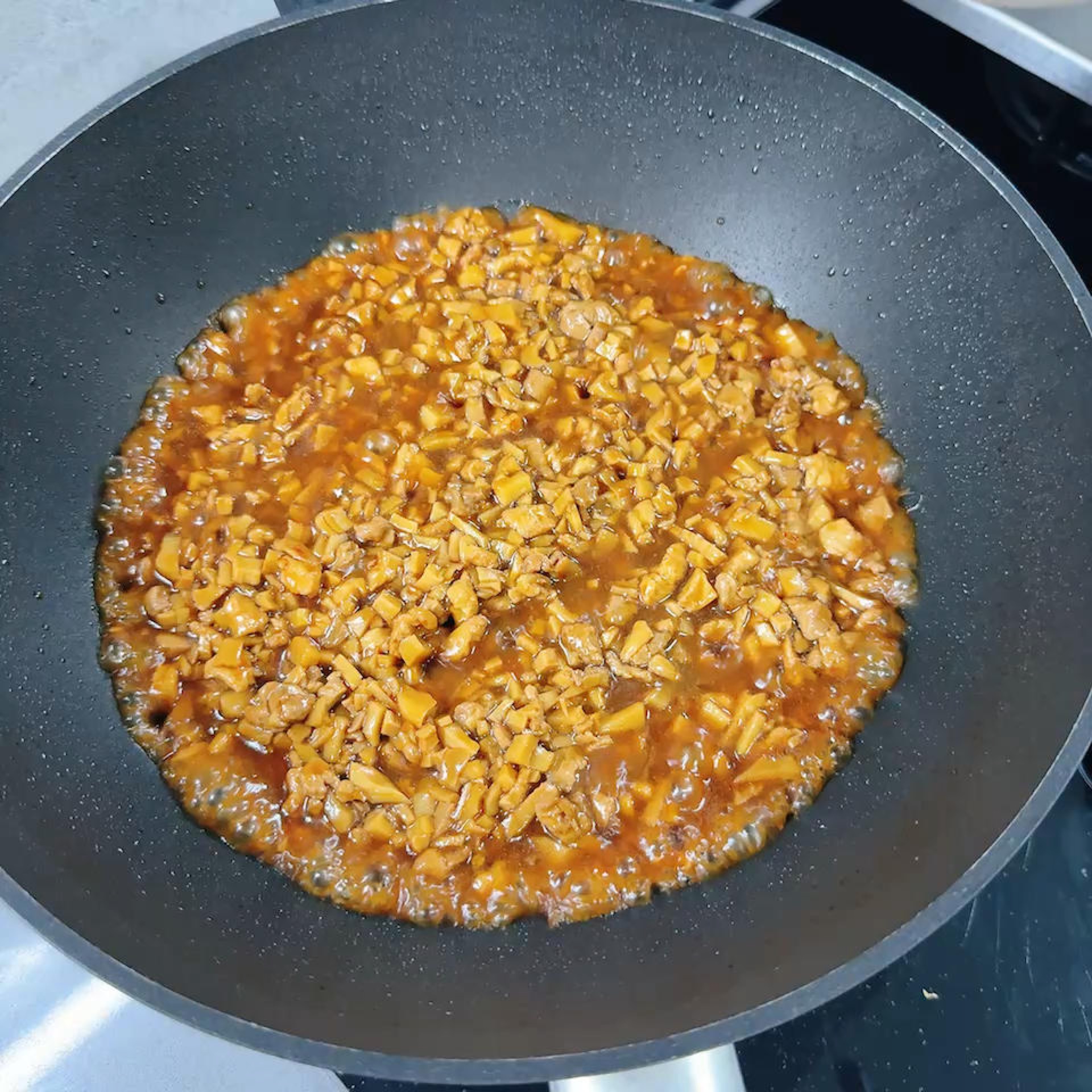 Turn the heat to high and reduce the sauce!